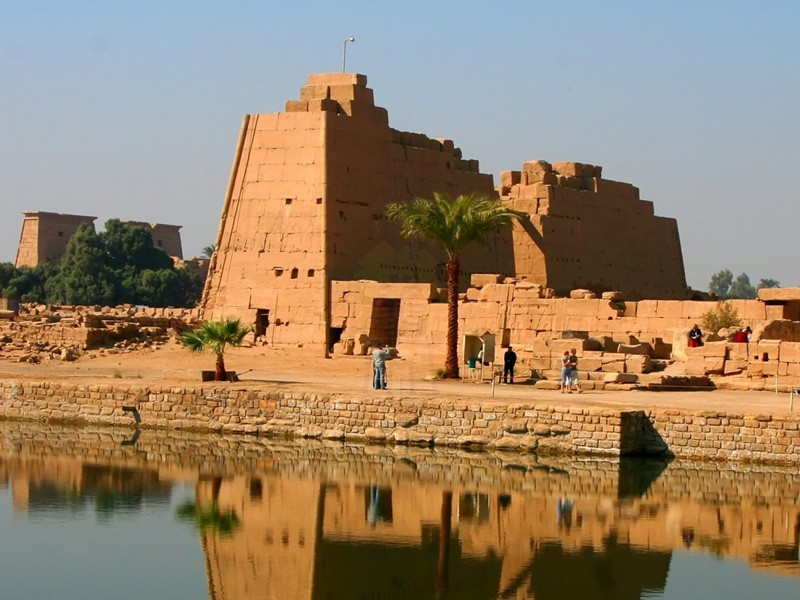 Lago Sacro del Tempio di Karnak, Luxor